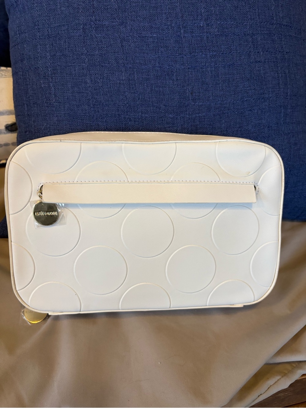 Estée Lauder White Circle Debossed Makeup Bag Travel Case NWOT